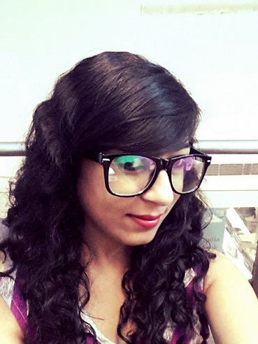 FOTD: Geek/Nerdy Girl Makeup Look and Tips – Vanitynoapologies Indian and Blog
