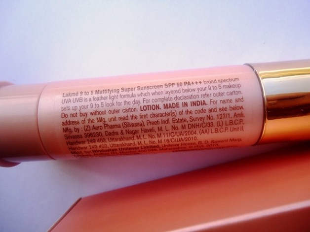 Lakme 9 To 5 Mattifying Super Sunscreen SPF 50: Review And Swatches ...