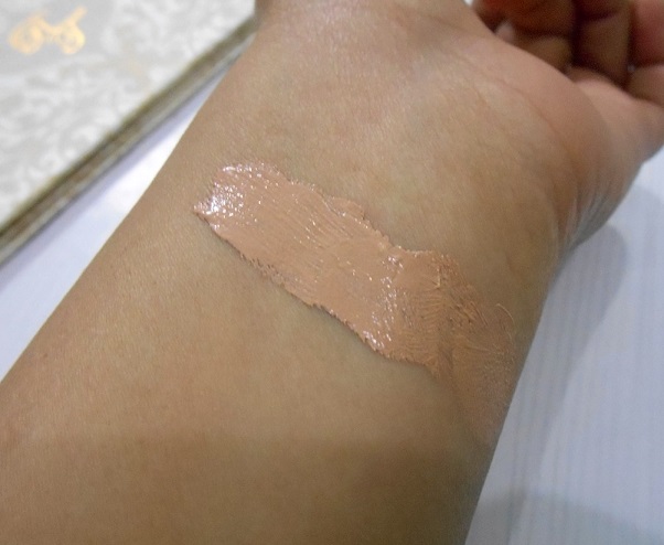 Clinique Age BB Broad Spectrum SPF 30: Review and Swatches – Vanitynoapologies | Indian and Beauty Blog