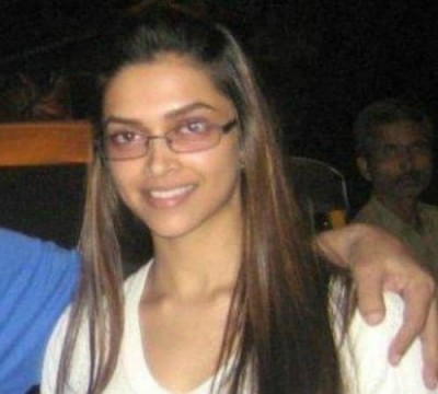 Top 10 Pictures of Deepika Padukone Without Make Up