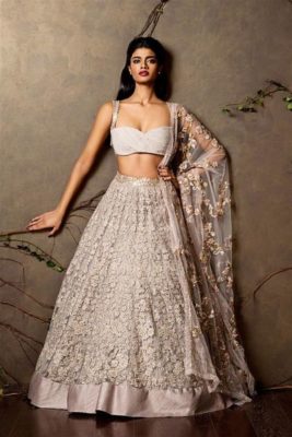 Choosing your lehenga based on your complexion
