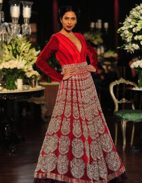 PCJ Delhi Couture Week 2013: Manish Malhotra Bridal Favourites ...