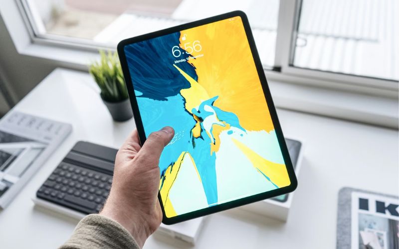 Step-by-step to get a free ipad through AirTalk Wireless (Image by Unsplash)