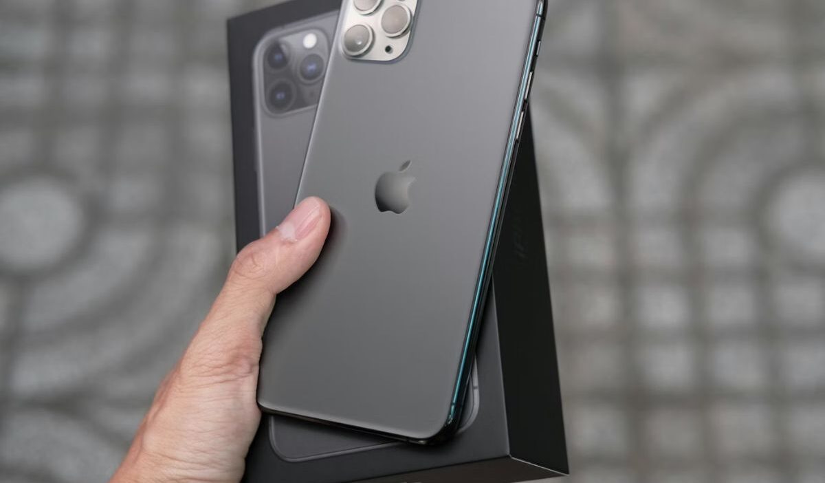 Free iPhone 11 Pro Max: Eligibility & Application Steps