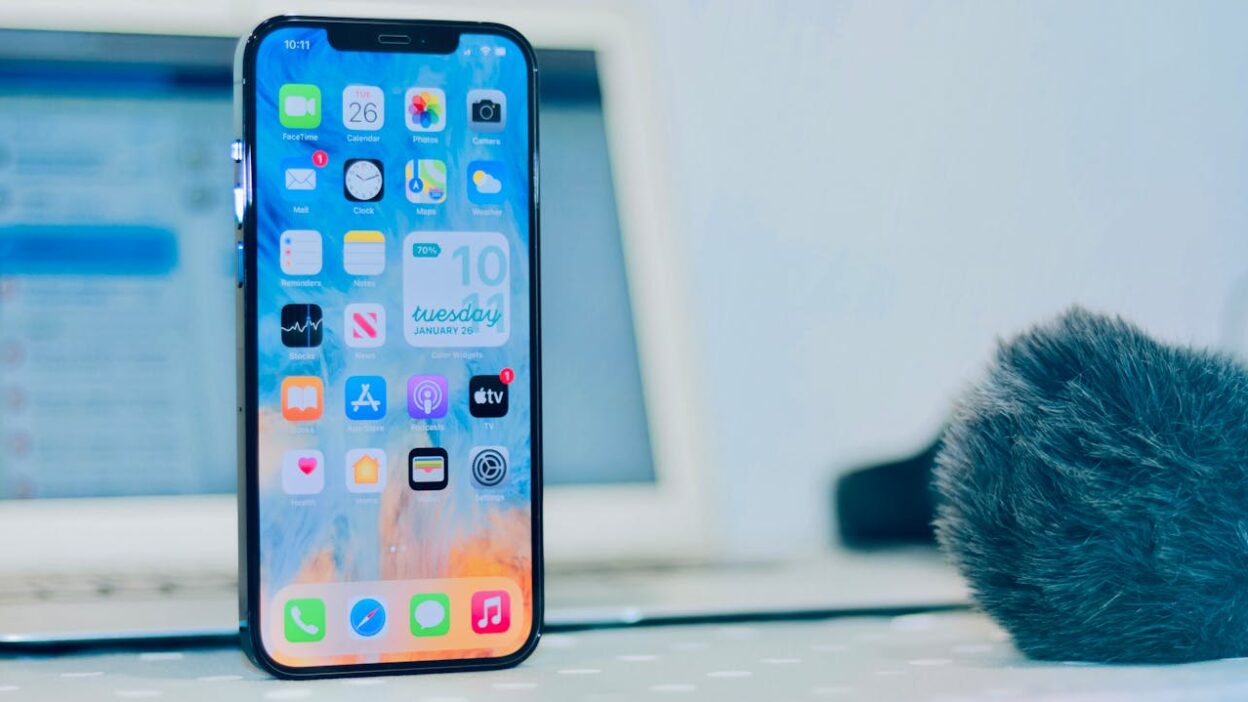 free iphone 12