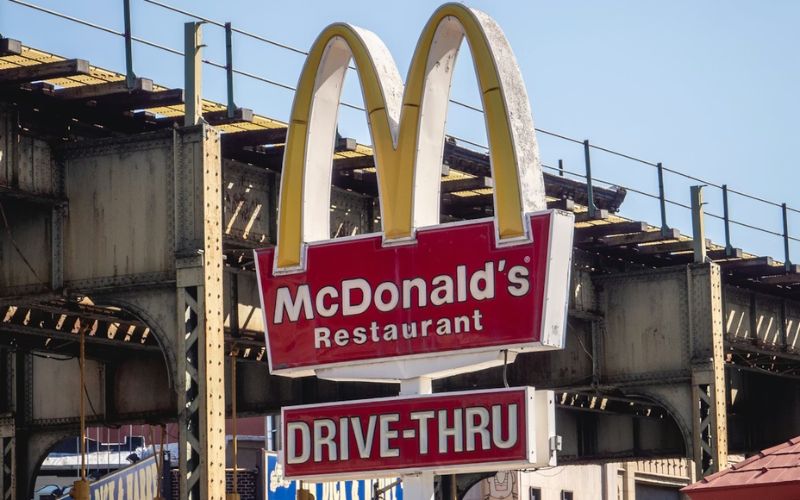 When does McDonald's stop serving breakfast today is typically 10:30 a.m. local time (Imange by Unsplash)