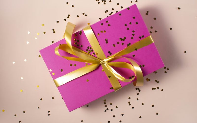 More free birthday gifts & retail rewards (Image by Unsplash)