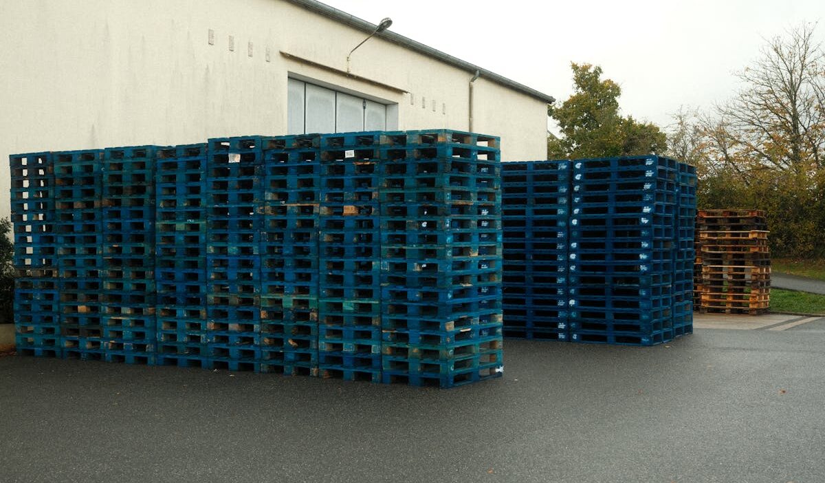 free pallets near me