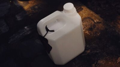 how many liters in a half gallon