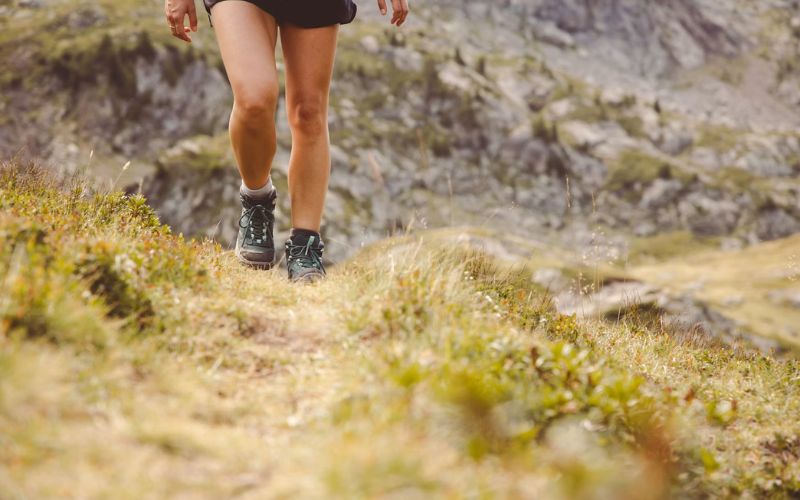 how many steps in a mile walking